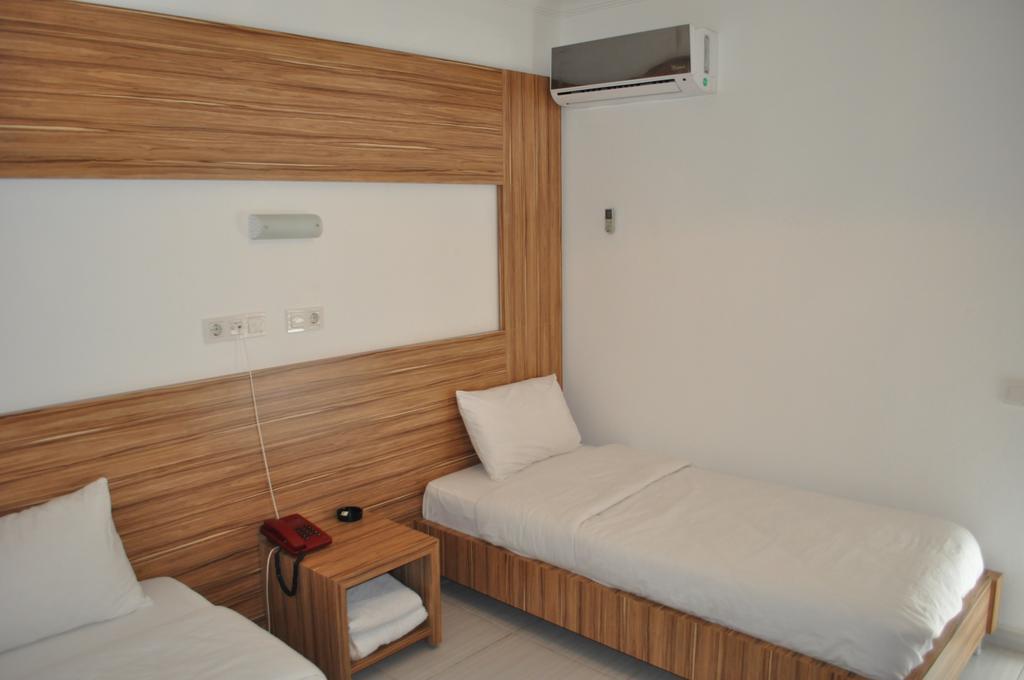 Araucaria Pension Antalya Ngoại thất bức ảnh